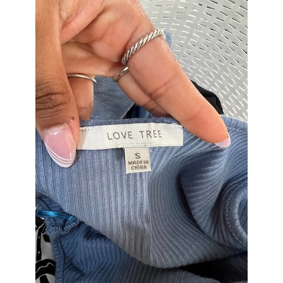 XS Dress Bundle - Picture 7 of 7